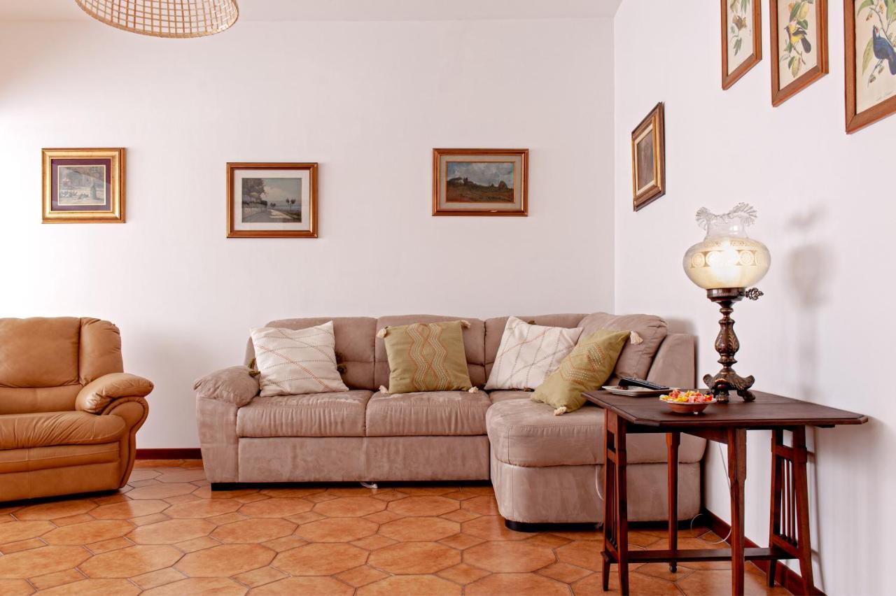 Casina Di Liliana Apartment Livorno Exterior photo